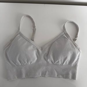 Lululemon bra